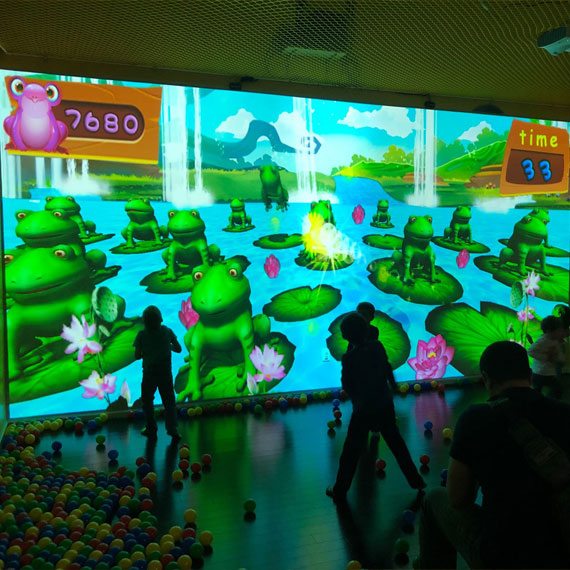 digital-ball-wall